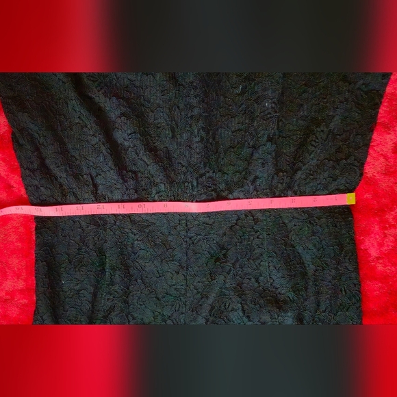 LOFT Black Lace Lined Mini Dress - Size 6P - Picture 9 of 10